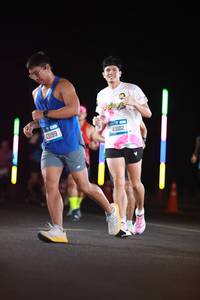 BIB: 43199, 201
                            <button type="button" onclick="openModal(21307147)" class="btn btn-primary btn-sm float-right btn-popup" data-toggle="modal" data-target=".modal-high-quality">
                        <i class="fas fa-shopping-cart"></i> Add to Cart
                    </button>
                                            <button type="button" onclick="isThisMe(21307147, true)" class="btn btn-success btn-sm float-right btn-popup btn-isme hidden" data-toggle="tooltip" data-placement="bottom" title="นี่คือรูปของคุณใช่ไหม คลิกที่นี่เพื่อเอาเข้าอัลบั้ม">
                        <i class="fas fa-plus"></i> Add to album
                    </button>
                    <button type="button" onclick="isThisMe(21307147, false)" class="btn btn-warning btn-sm float-right btn-popup btn-isnotme hidden">
                        <i class="fas fa-ban"></i> Remove from album
                    </button>